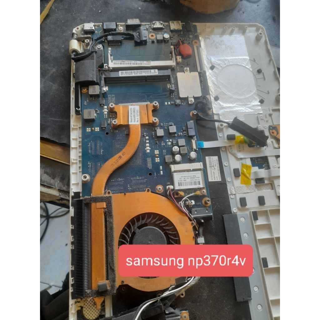 Mainboard Samsung np 370r4v Intel pentium cpu 997 1.6 ghz