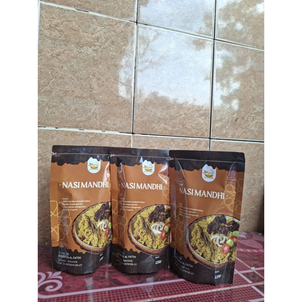 

Nasi Mandhi Instan Paket Keluarga Isi 3 – Untuk 9 Porsi | Siap Saji, Cukup untuk 1 Keluarga | Cita Rasa Autentik Timur Tengah