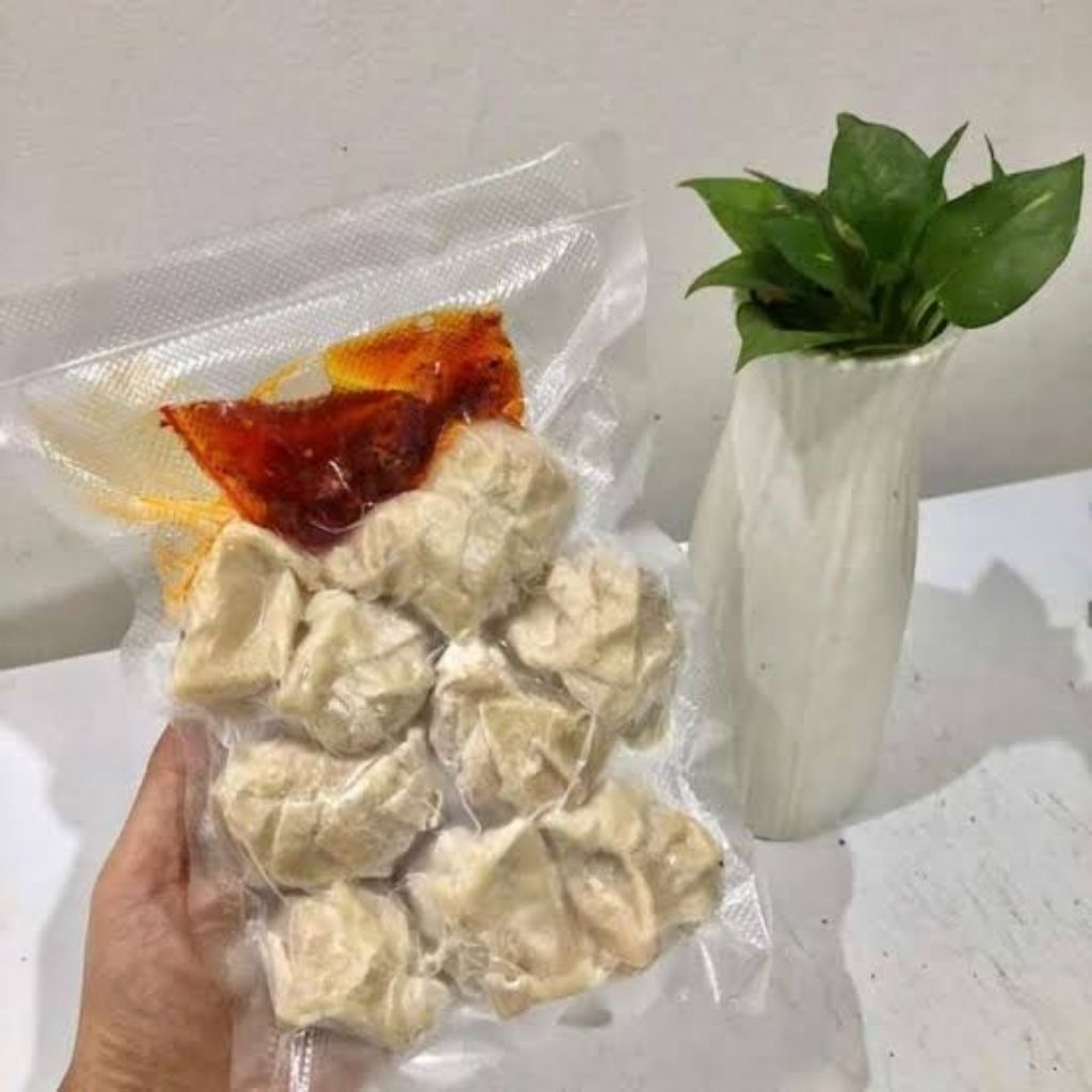 

Pangsit Chili Oil Frozen Food / Pangsit Goreng Pangsit Rebus Frozen