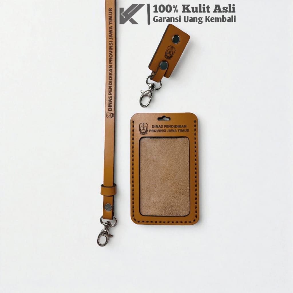 

ID Card Holder Lanyar Kulit Sapi Asli Gratis Custom Design & Gravir