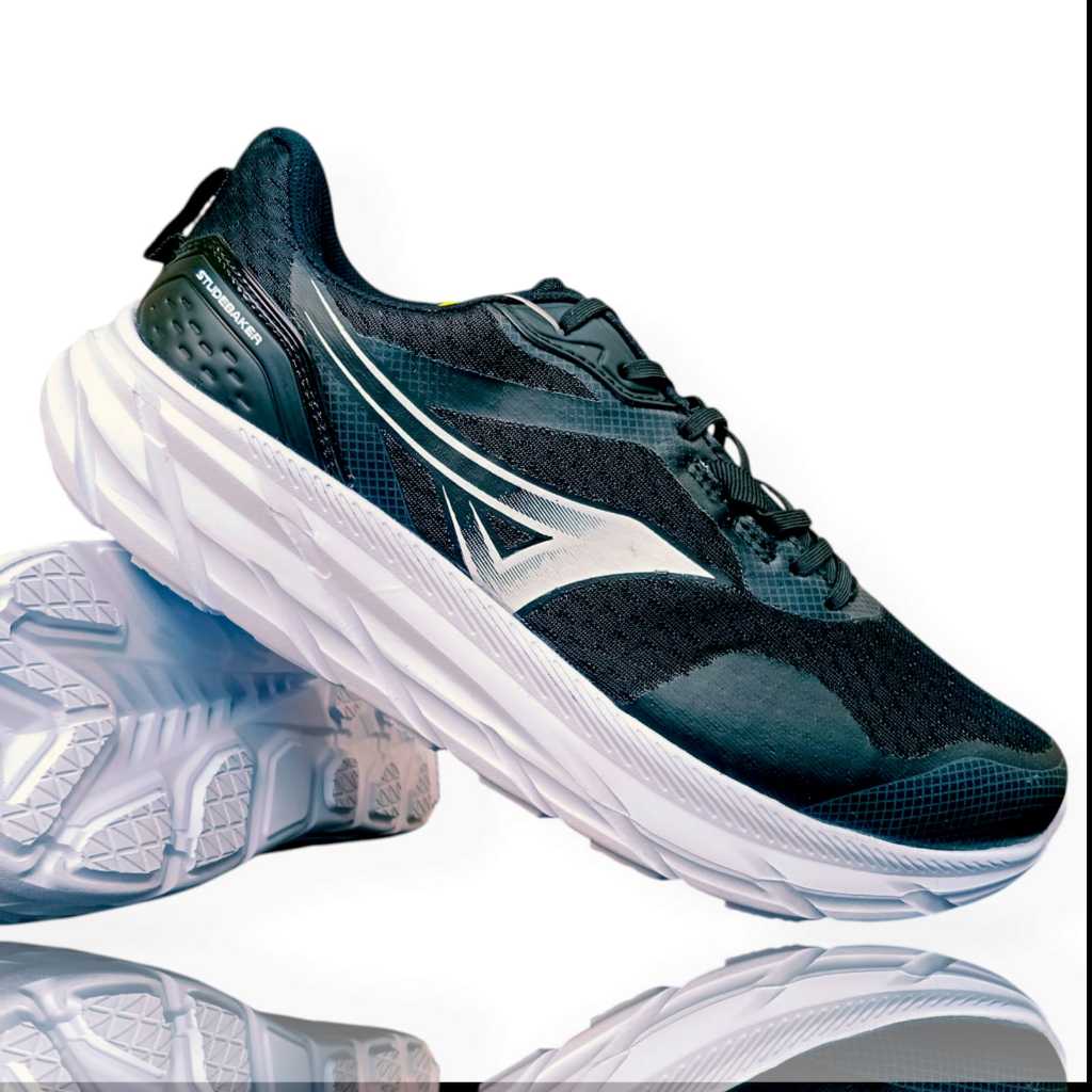 Sepatu Running Ardiles Ms Studebaker Black White