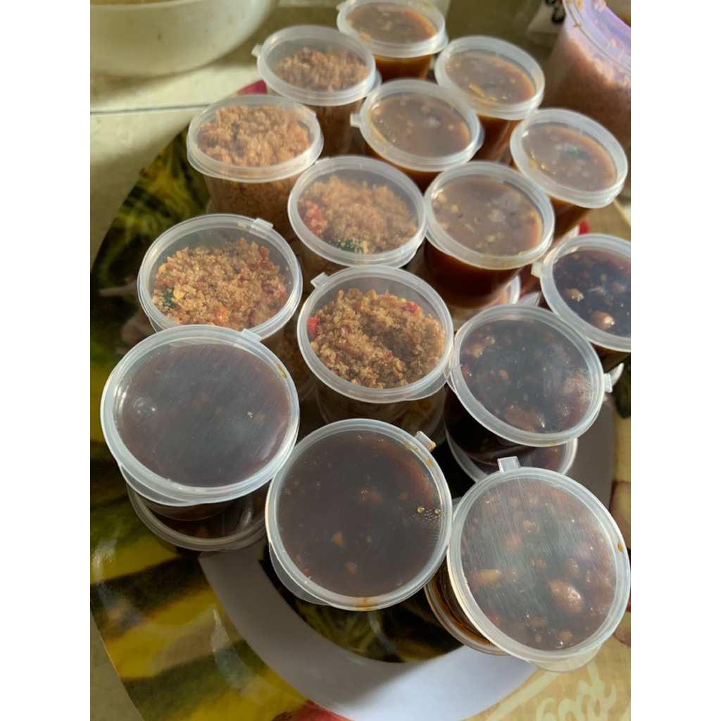 

sambel rujak gula merah kacang , petis madura & uyah acan sangrai