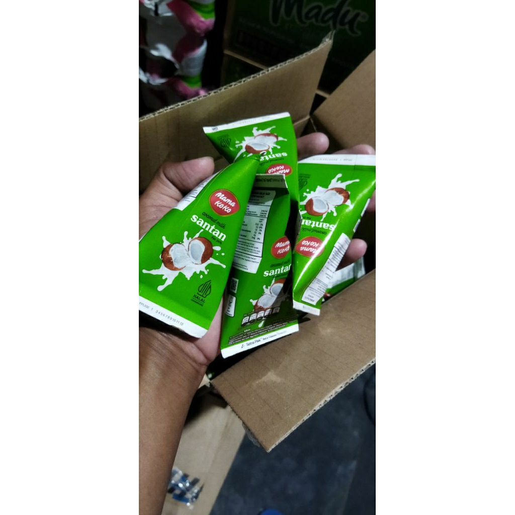 

SANTAN Kelapa MAMA KOKO 65ml (isi32)