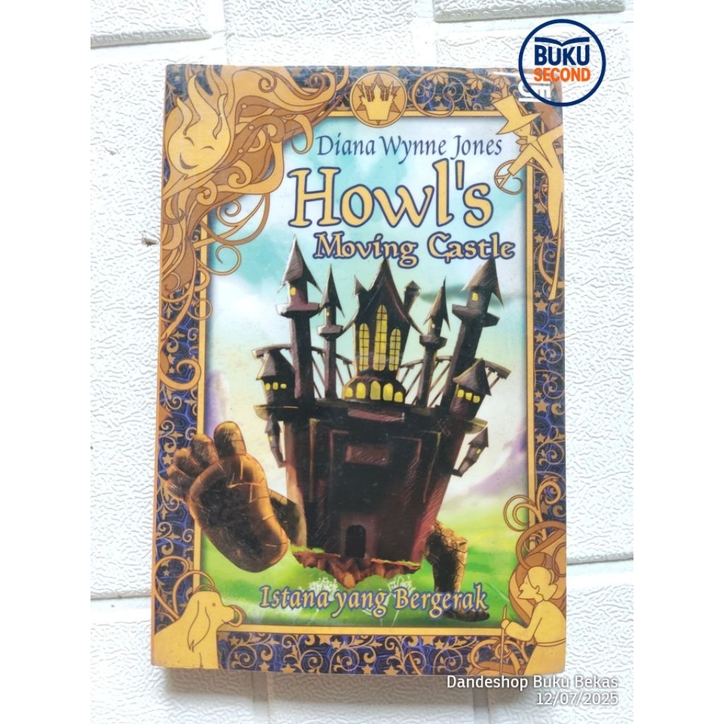 Howl's Moving Castle oleh Diana Wynne Jones (Istana Yang bergerak) - Novel Bekas Preloved ORIGINAL