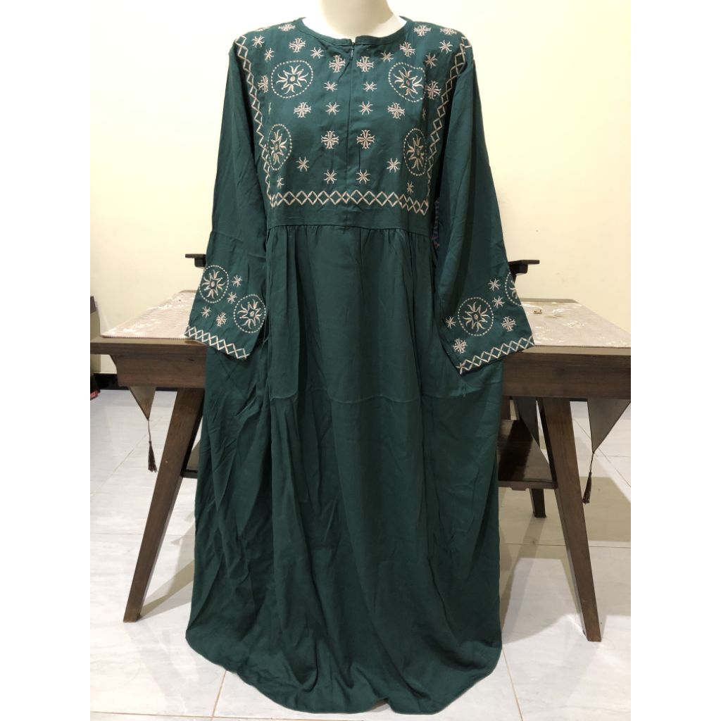 gamis midi bordir bahan rayon twill
