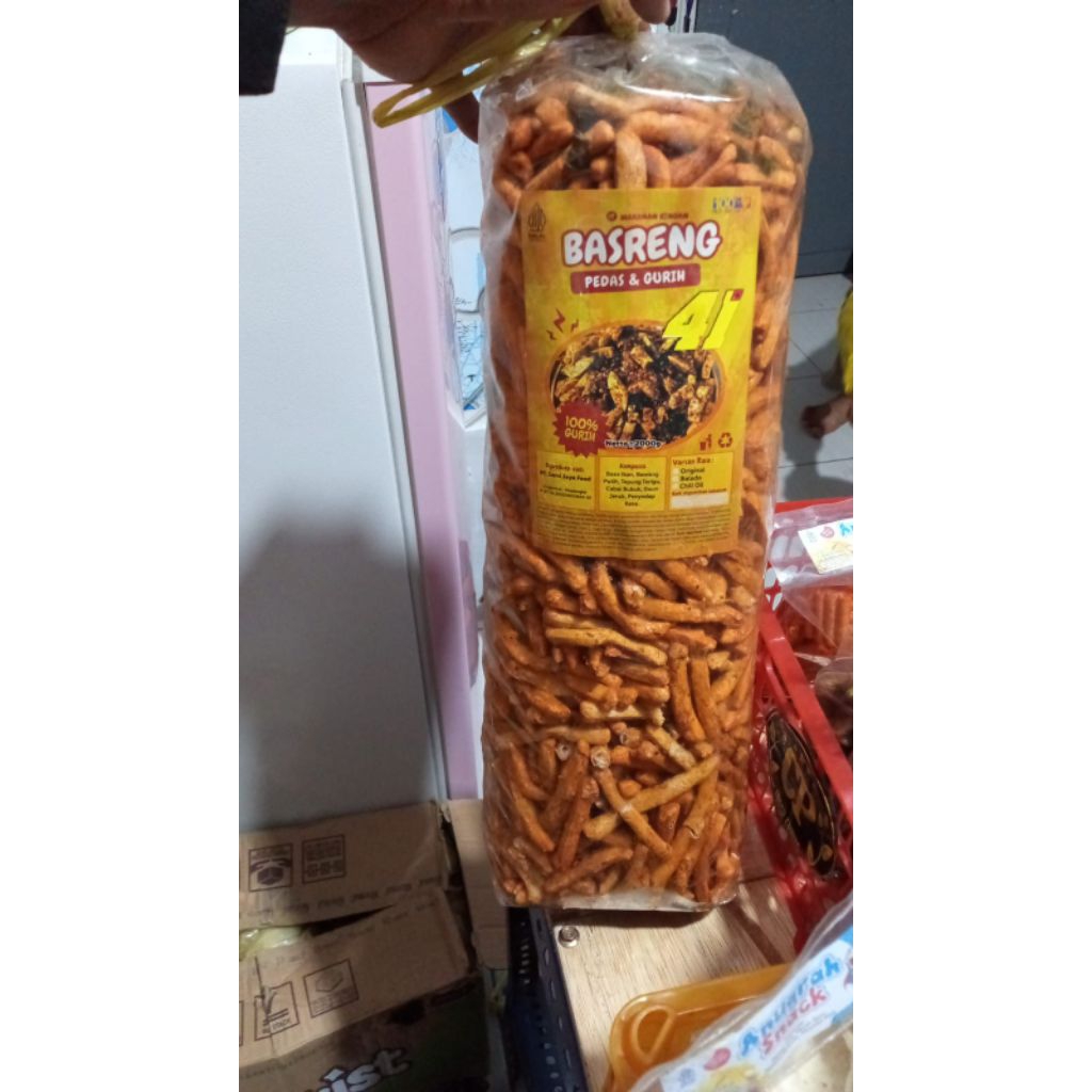 

keripik pisang manis madu dan basreng stik balado