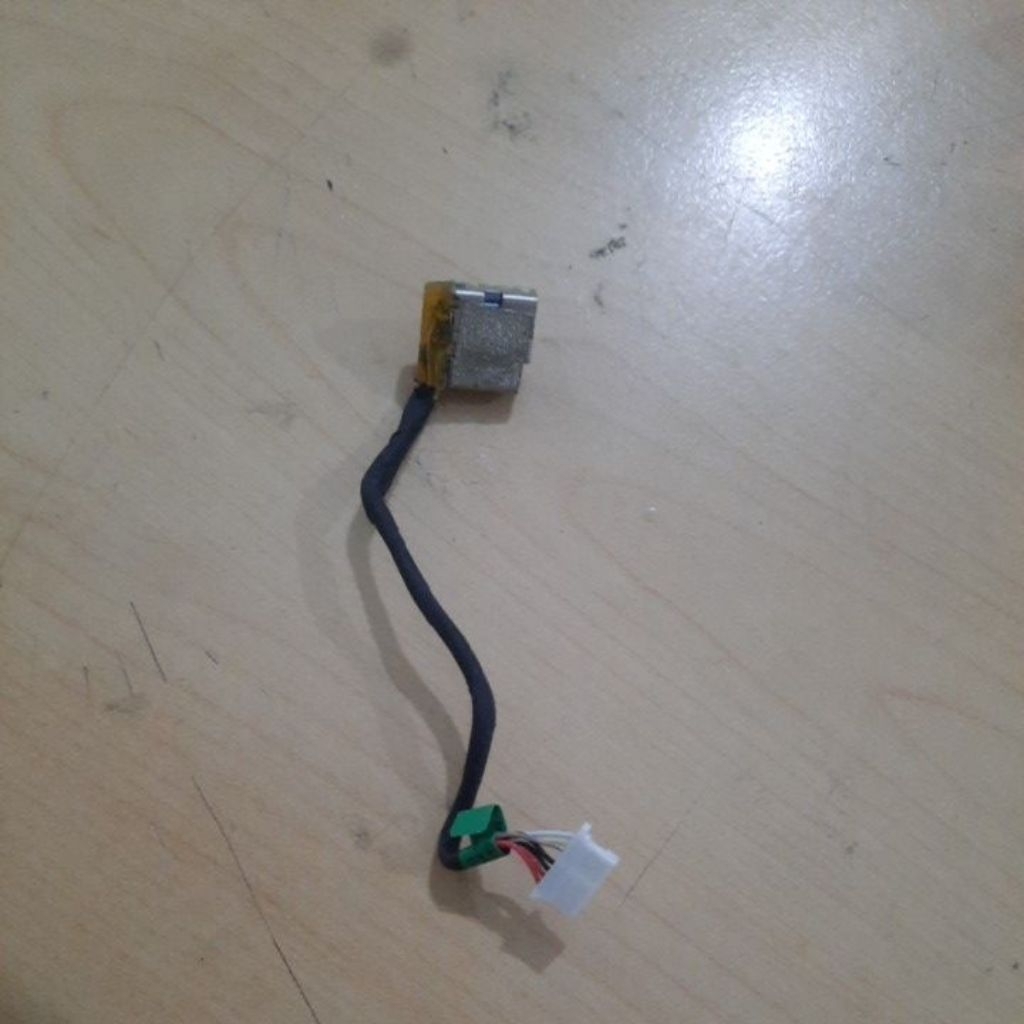 Kabel konektor charger Jack DC power HP 14-ac Hp 14-am Hp 14-an Hp 14-af Normal Tested Seken Origina