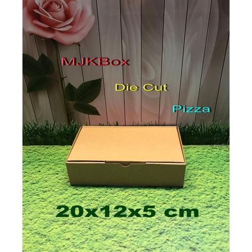 

kardus/karton/box. uk.20x12x5 cm..model DIE CUT