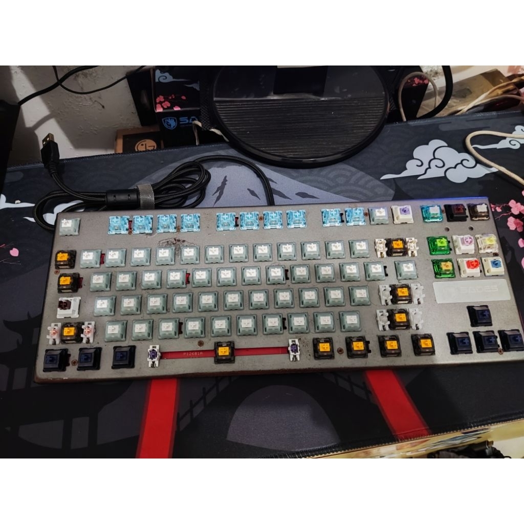 Sades Lucent Mod Upgrade Solder Tactile (Box Bawaan dan Manual Guide Ada) - Mechanical Keyboard - Ba