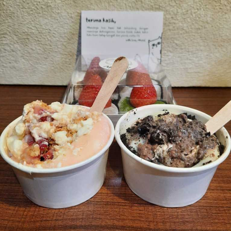 

Moechi Cream (1 cup size 5 oz) - Instant Kurir Only