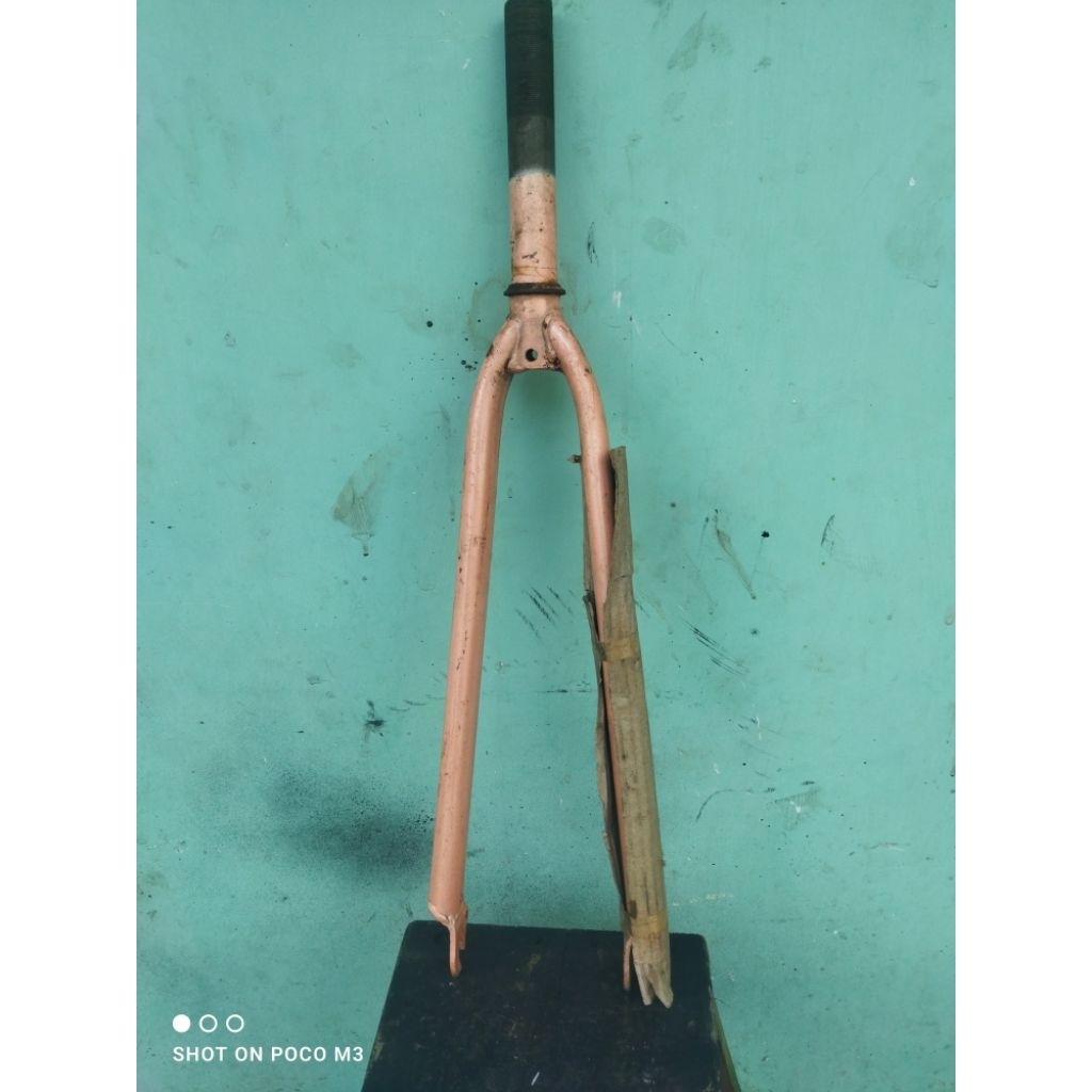 fork sepeda fixie 700c standar nos antiq