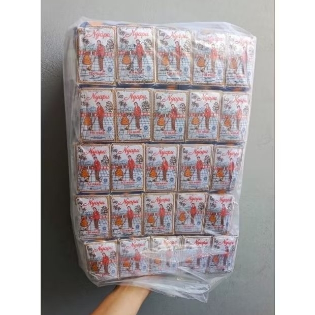 

1 BALL (100pcs) Grosir Teh Nyapu Tubruk 40gr 10 Press 10 Slop Teh Wangi Khas Solo