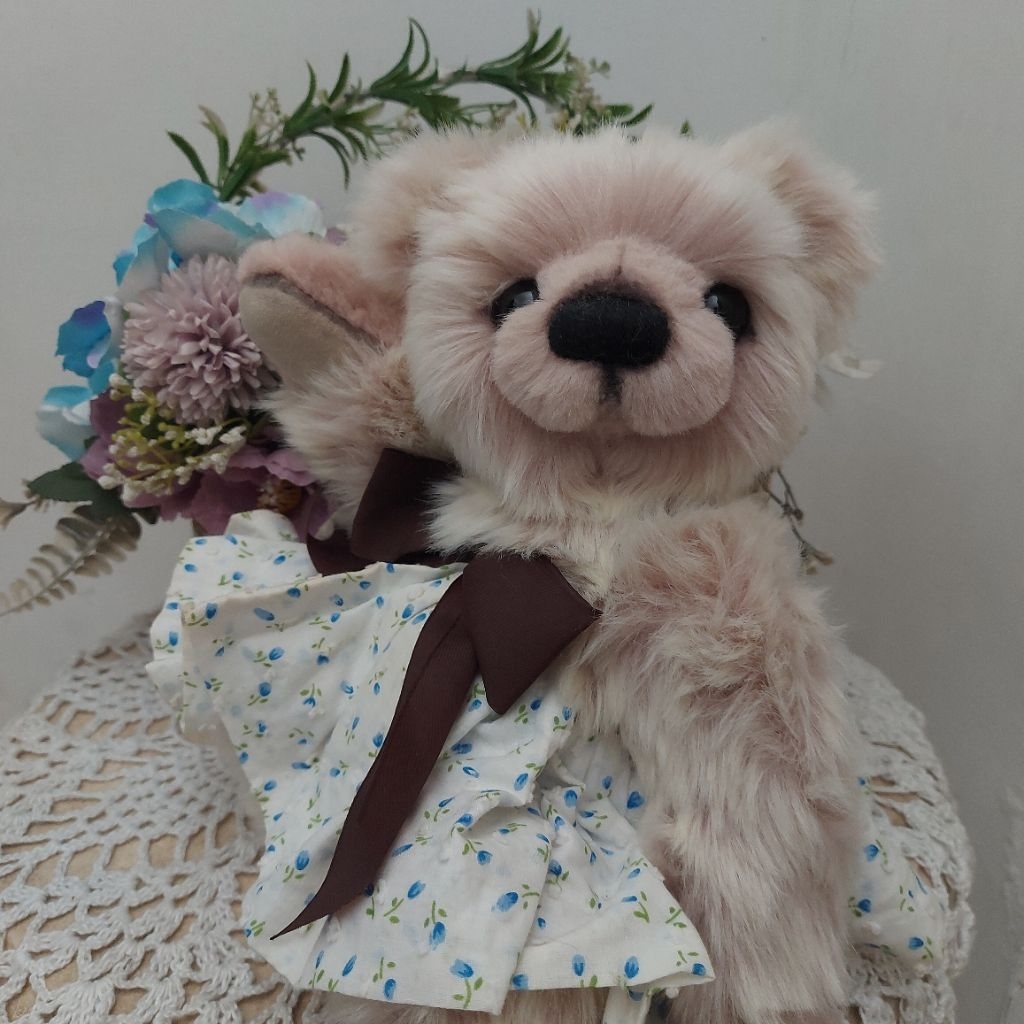 Boneka Beruang Teddy Artist Bear Handmade USA OOAK (One of a Kind) jointed RARE mirip Charlie bear
