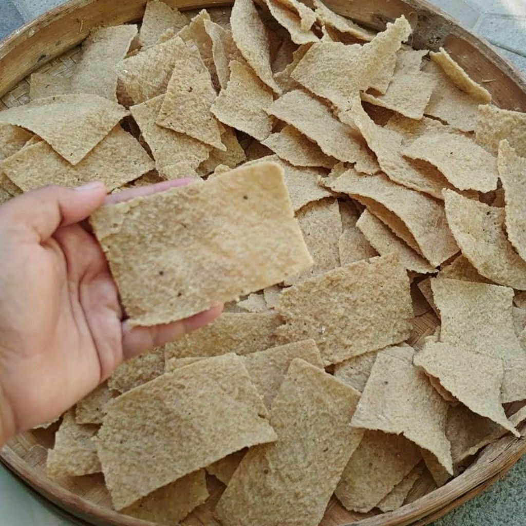 

[dikrupukin.id] Krecek Puli Mentah Krecek Lempeng Puli Krupuk Gendar Krecek Puli Nasi Gurih Renyah Lezat