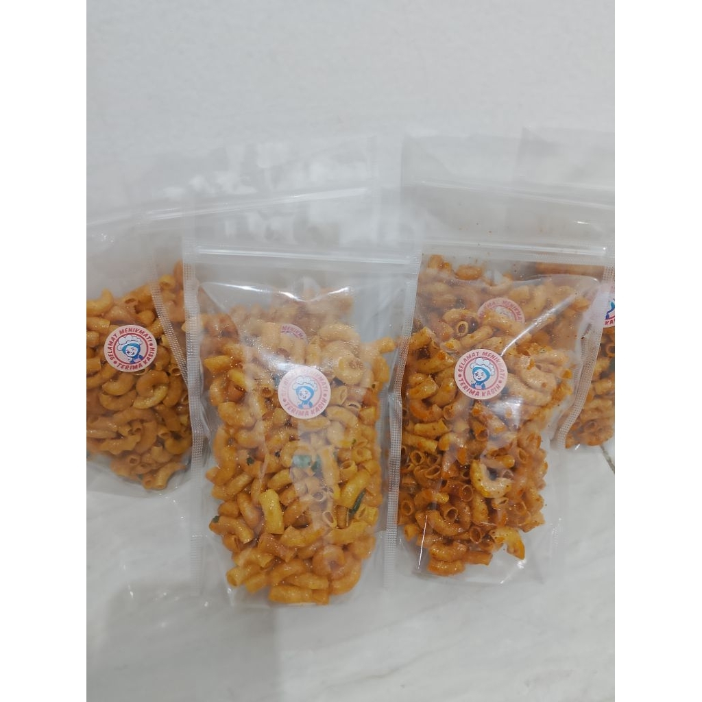 

Makaroni Bantet Ori & Pedas Asin Daun Jeruk