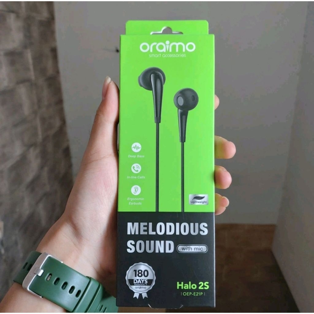 ORAIMO OEP-E21P Wired Earphone Melodious Sound With Mic