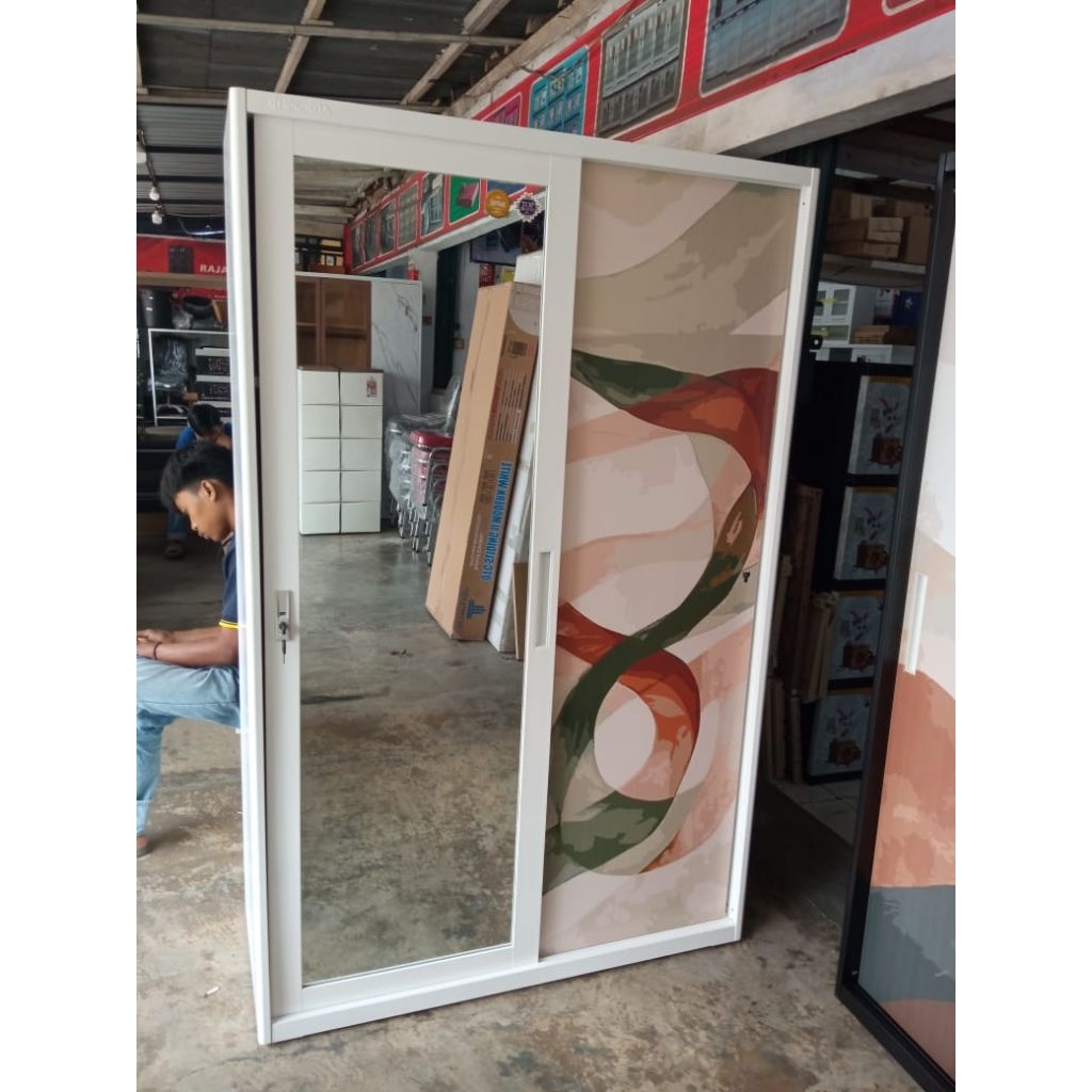 Lemari Pakaian Baju besi 120 cm 2 Pintu Full kaca Sliding Geser Importa B94