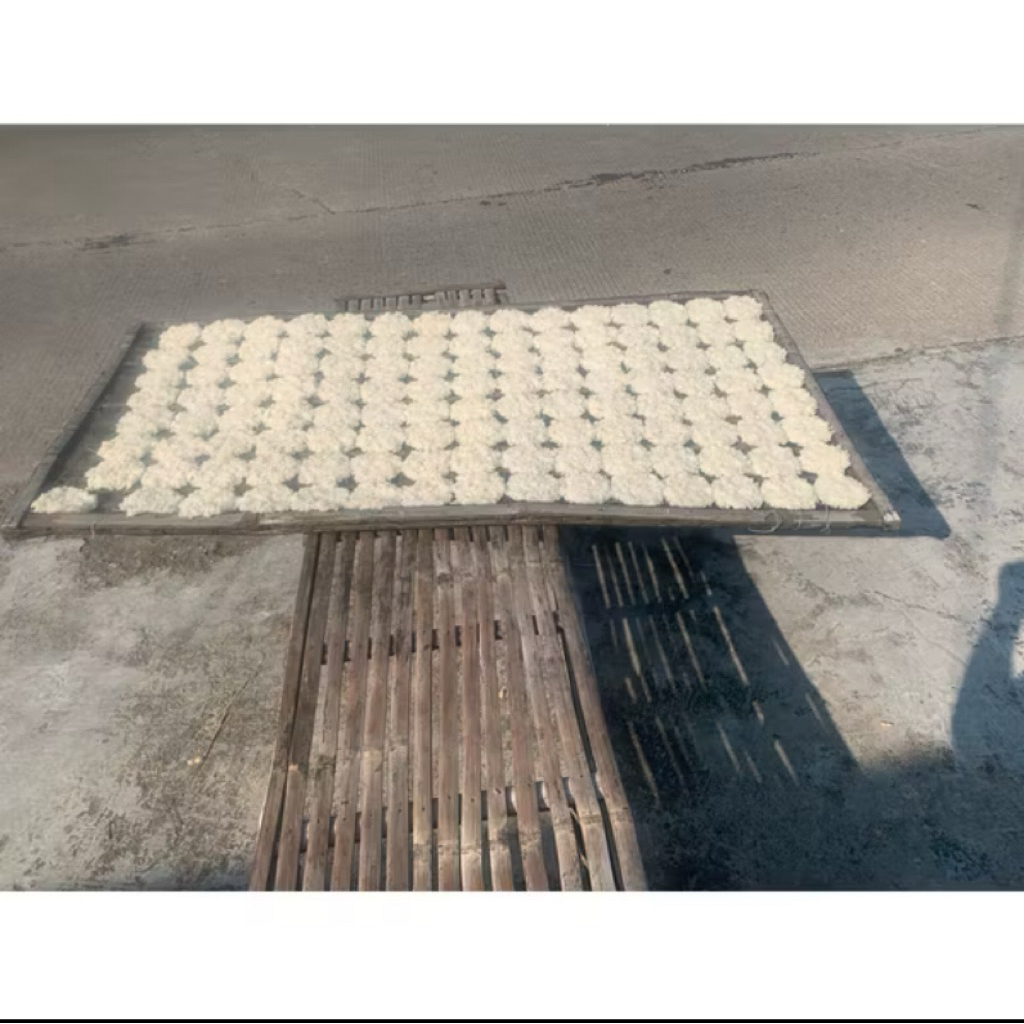 

Jajanan jadul Rengginang