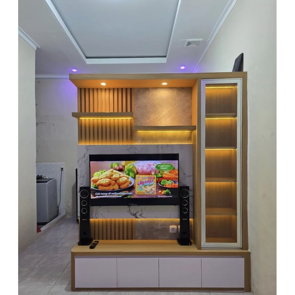 Backdrop TV Custom Minimalis Marble Modern Kayu - Rak Dinding Tempel - GRATIS Survei & Desain Kediri