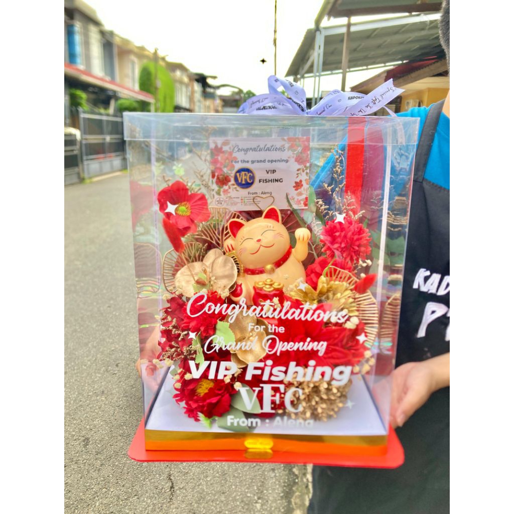 

BOX MIKA SAJA (tambahan accecories khusus akrilik) hadiah opening pontianak