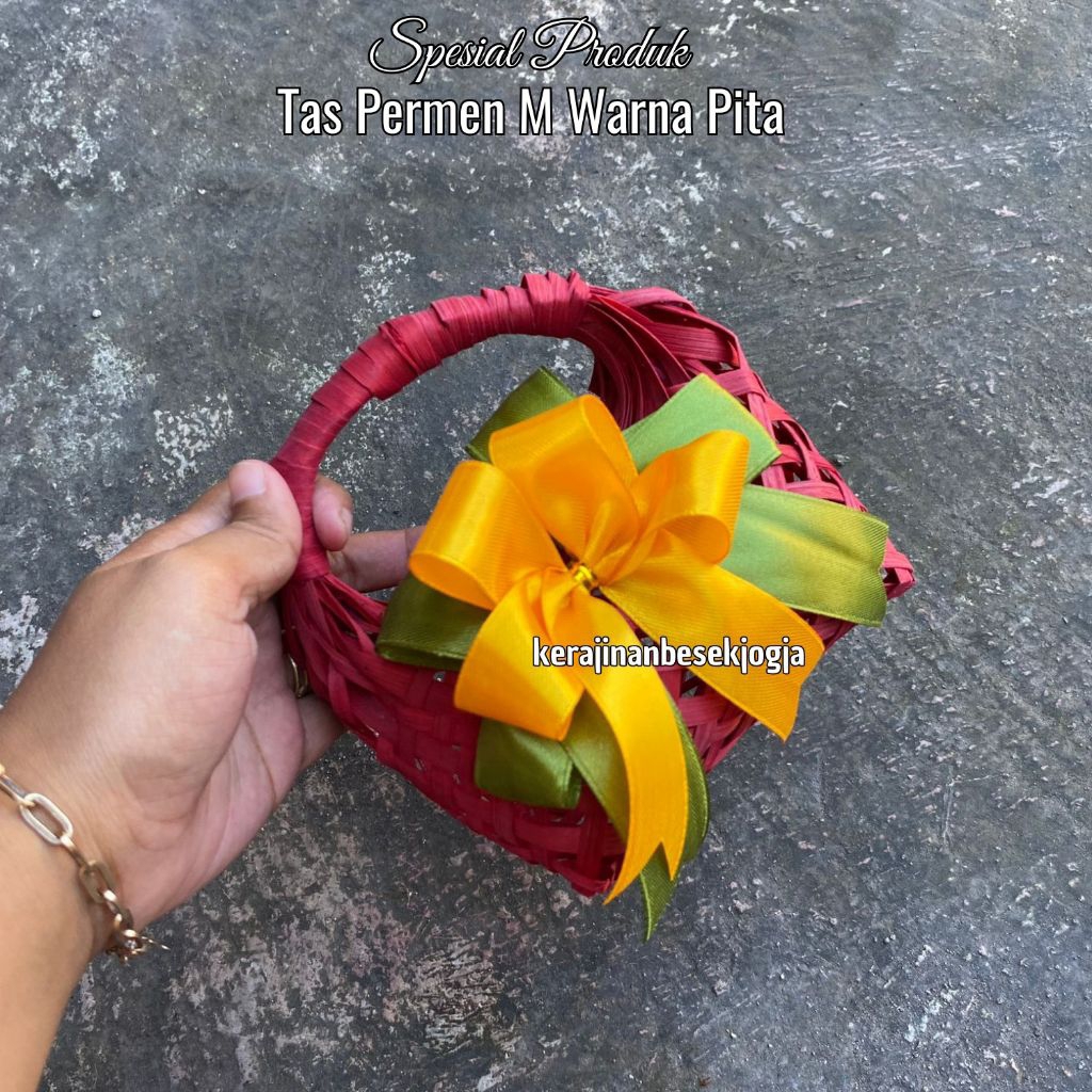 

TAS PERMEN 10CM WARNA PITA | tas anyam tas bambu tas souvenir