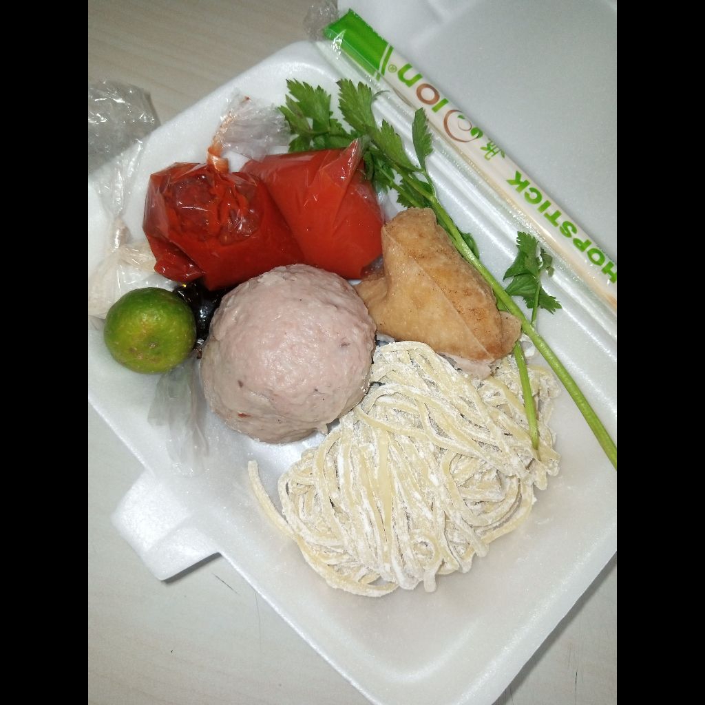 

Mie Bakso Yamin Asli Garut