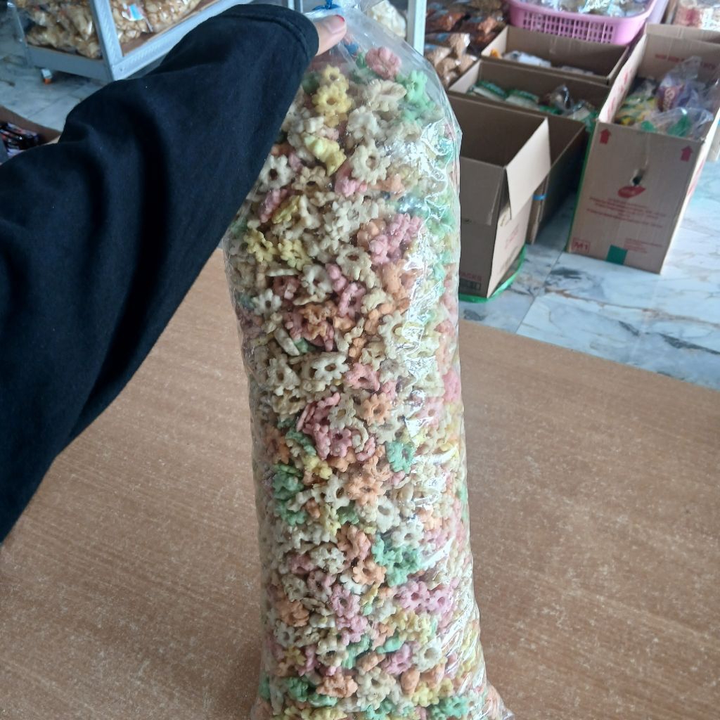 

RAHMAJAYA-SNACK SAKURA ATAU CIPIR GURIH EMPUK LEZAT