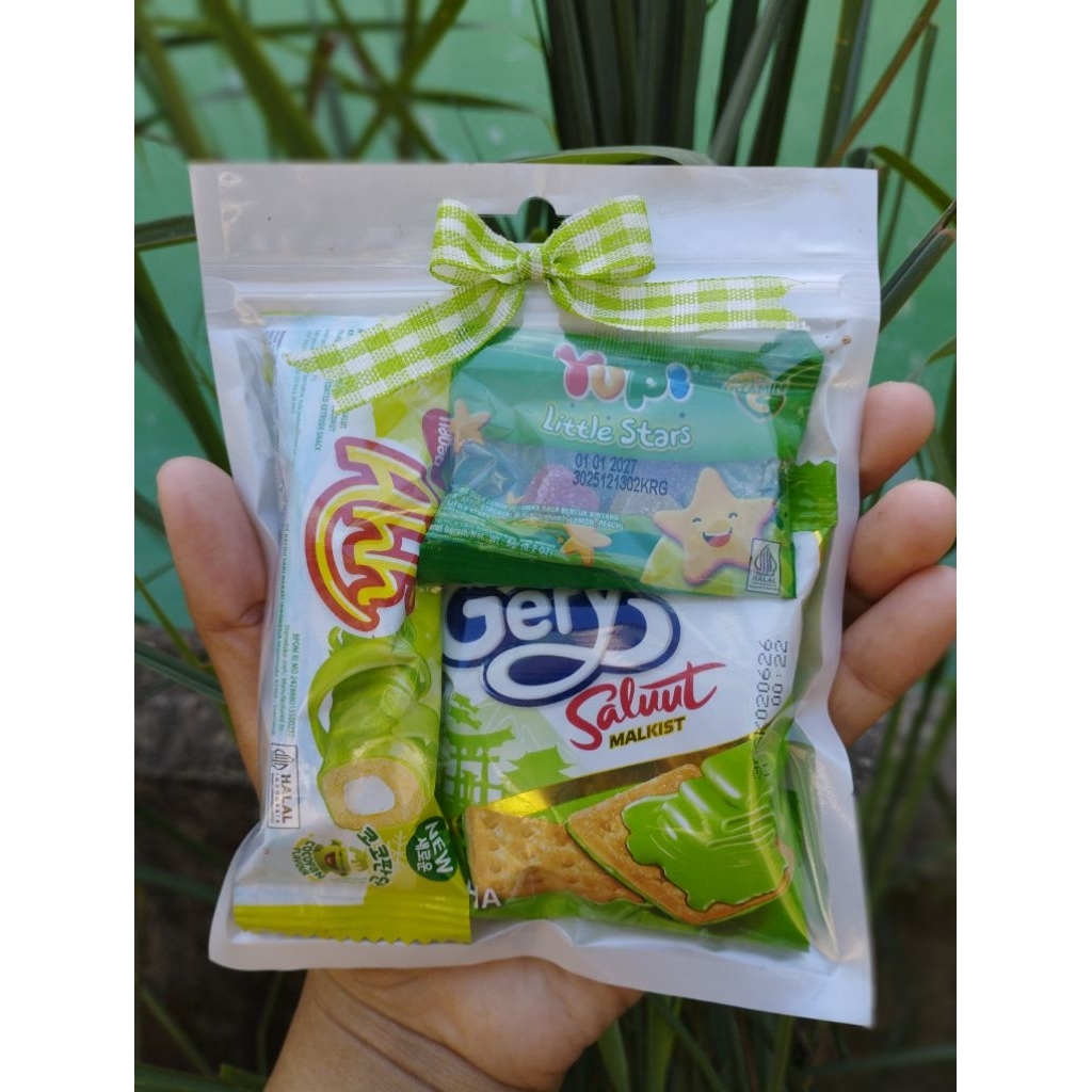 

mini gift Snack/mini gift ulang tahun/mini hampers/mini Snack hampers/mini Snack/hampers/souvenir