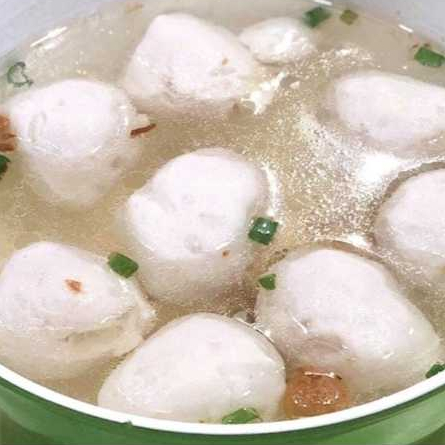 

Bakso Hiewan isi Daging Babi
