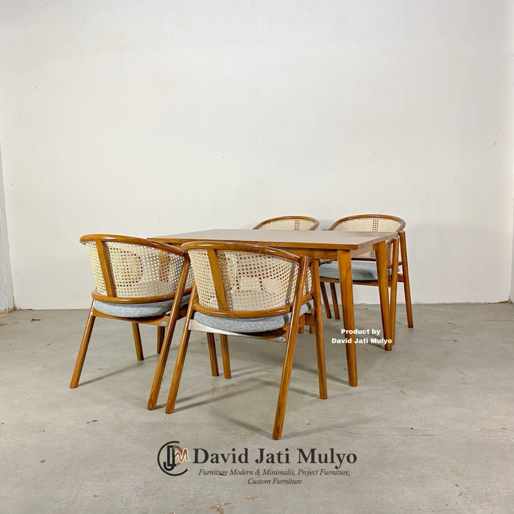 Kursi Makan / Kursi Cafe Set Cleotama Modern