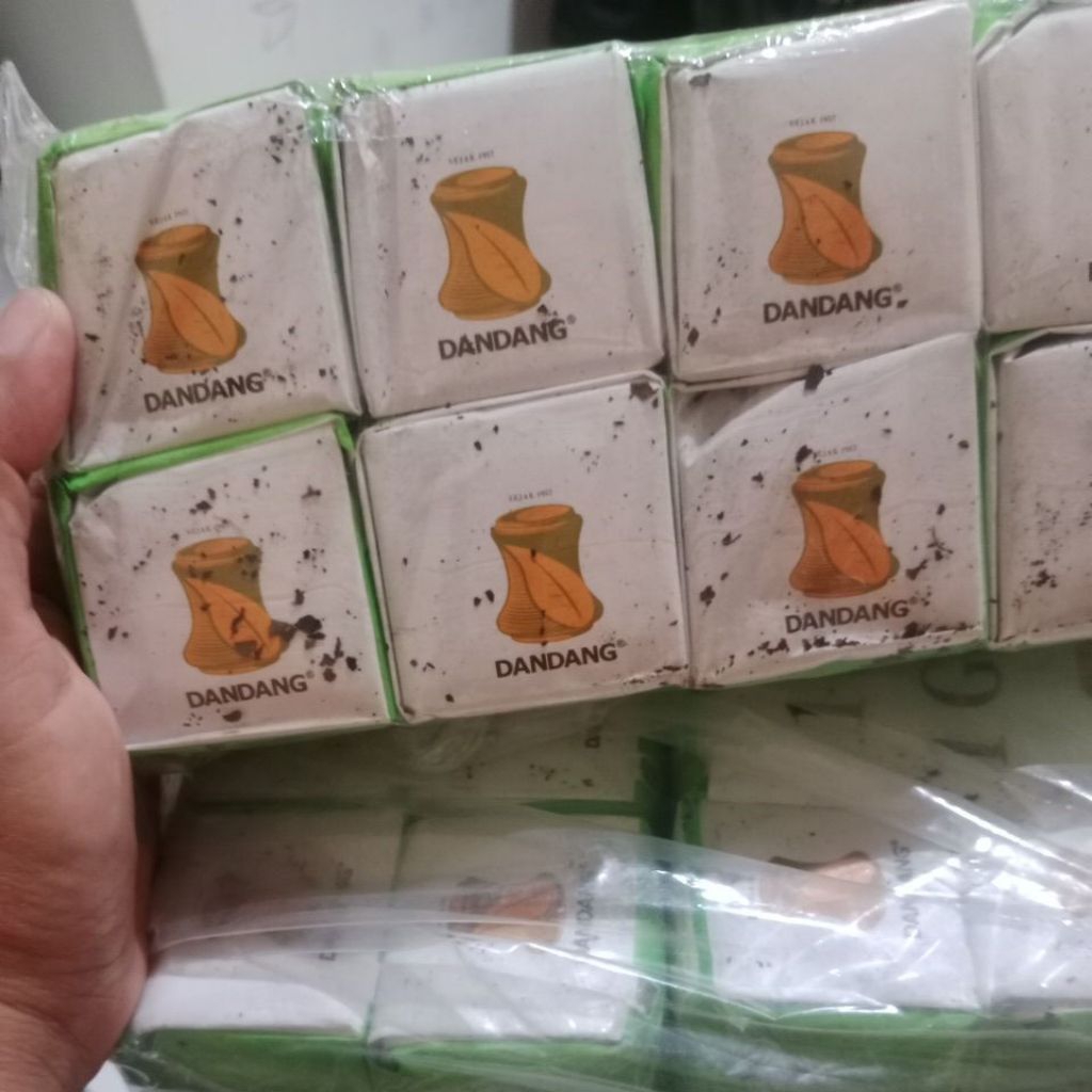 

Maju mujur TEH DANDANG HIJAU GREENTEA 1 SLOP (tanpa gelas)