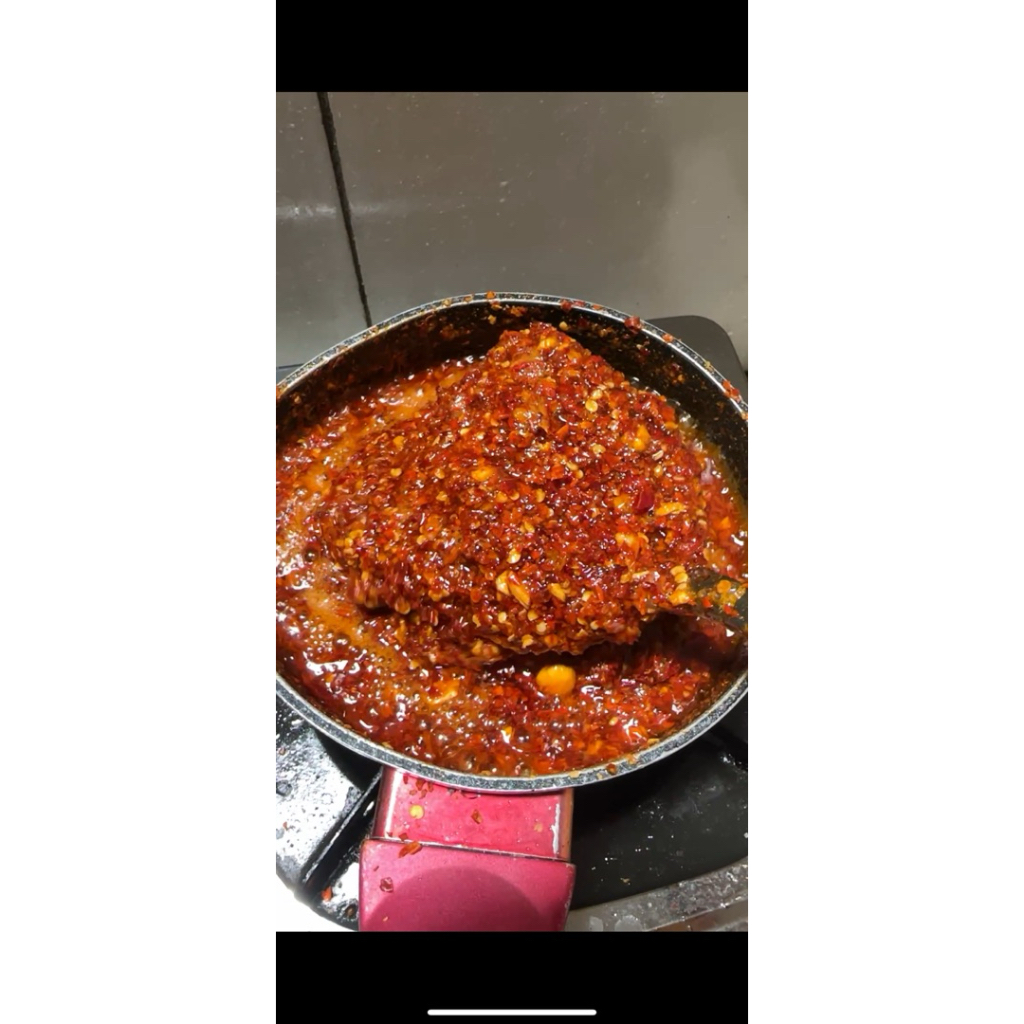 

chili oil by jra kitchen