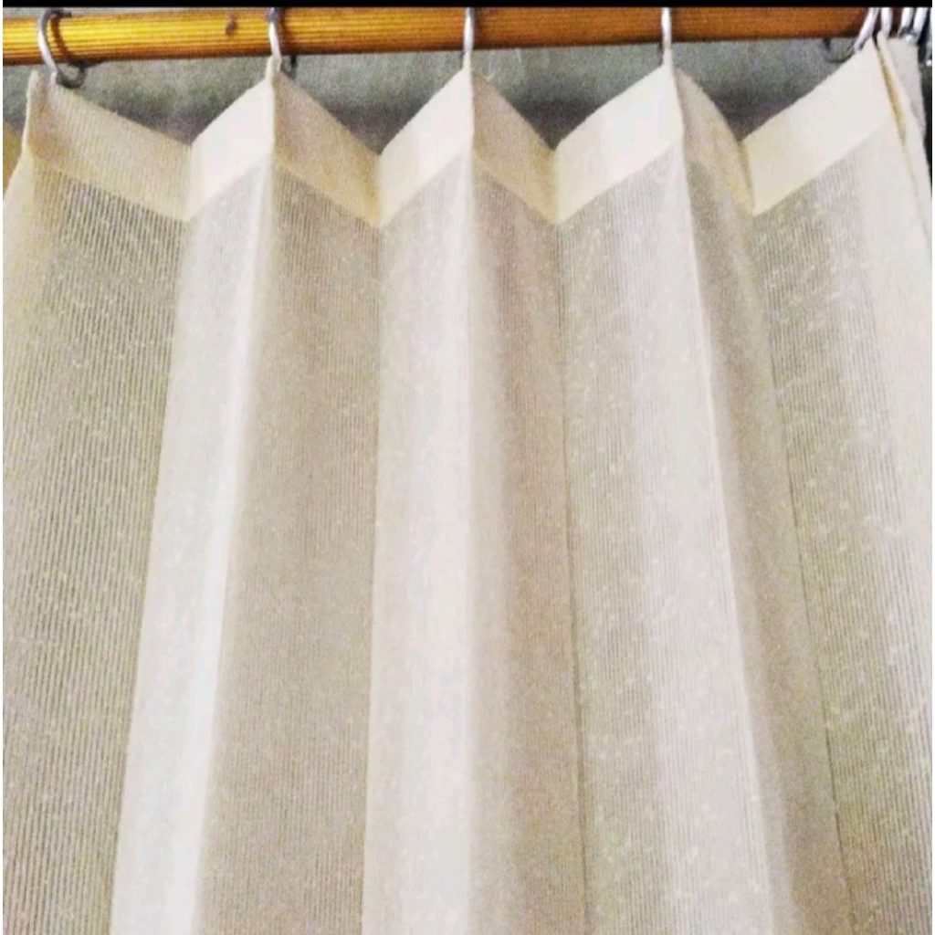 Gordeng vitrase polos motif salju