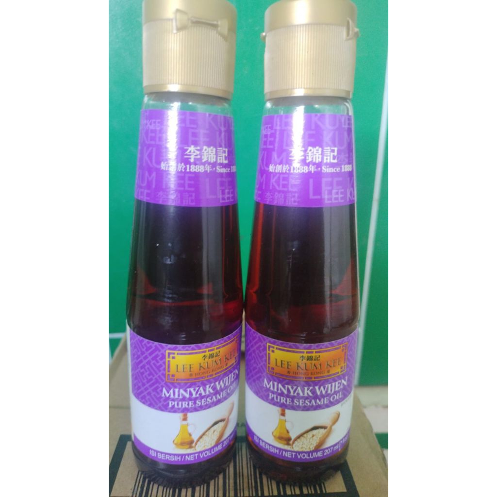 

Lee Kum Kee Pure Sesame Oil Minyak Wijen 115ml/207ml