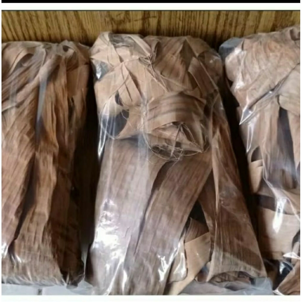 

daun pisang kering / klaras