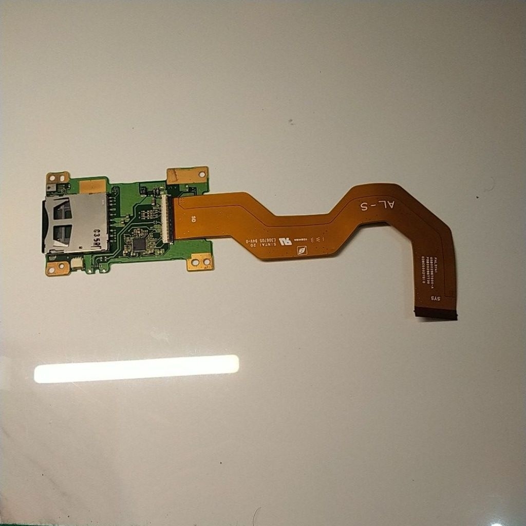 childboard sdcard toshiba/dynabook r732