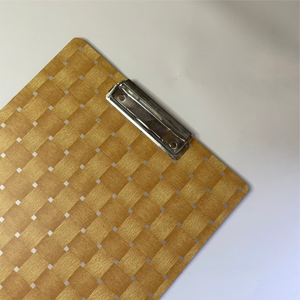 

preloved clipboard papan ujian f4