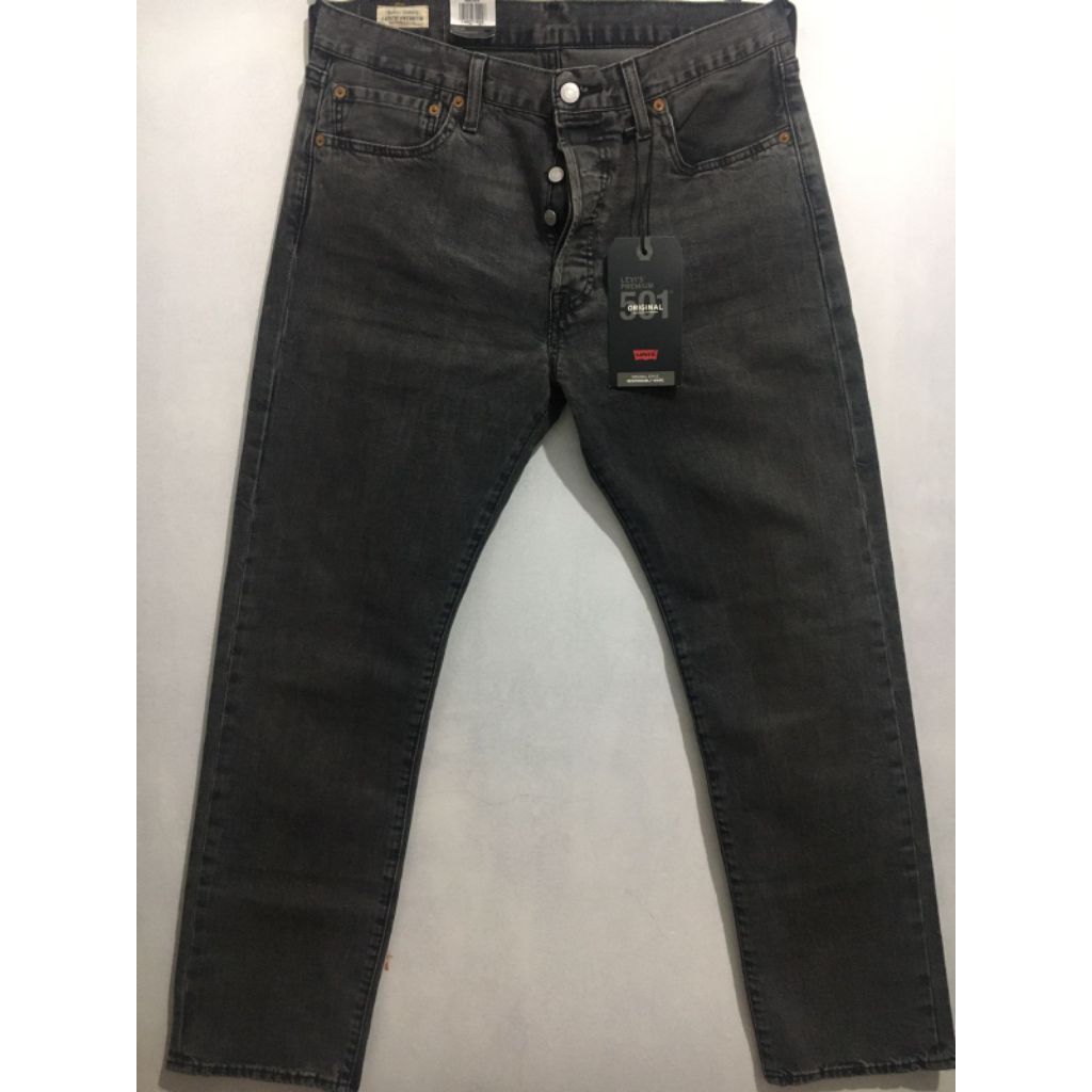 Lvs 501 Original Fit Parrish Jeans