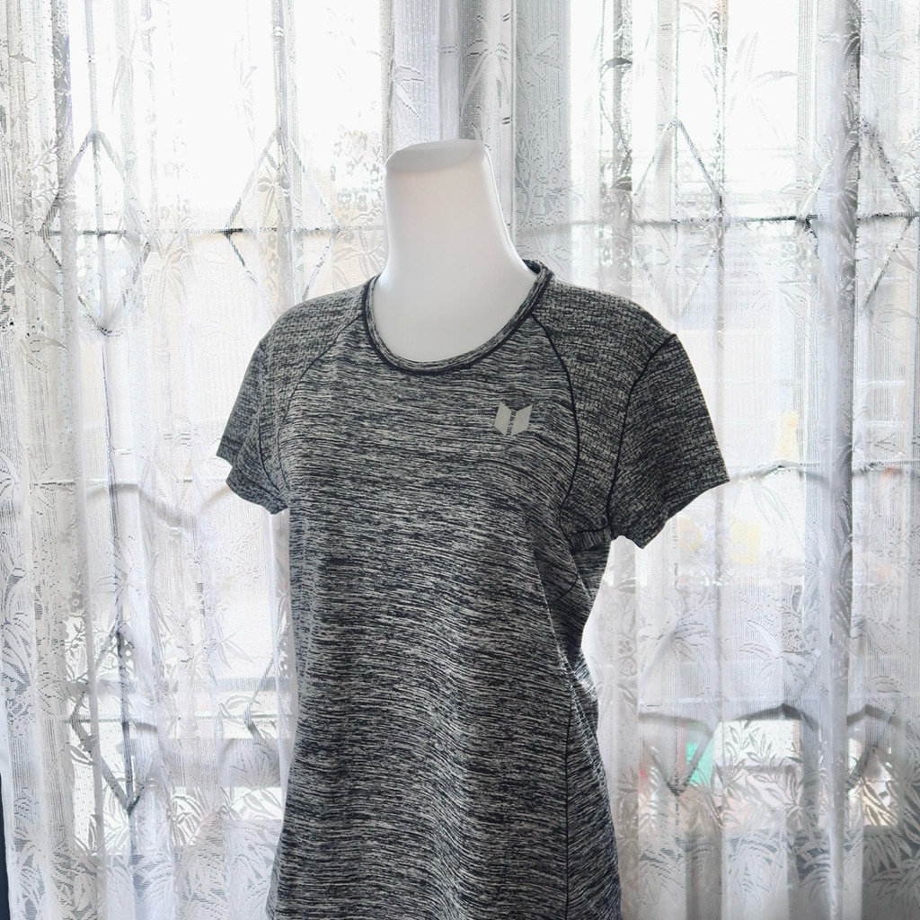 Kaos Olahraga Wanita - Enzoro (Abu)