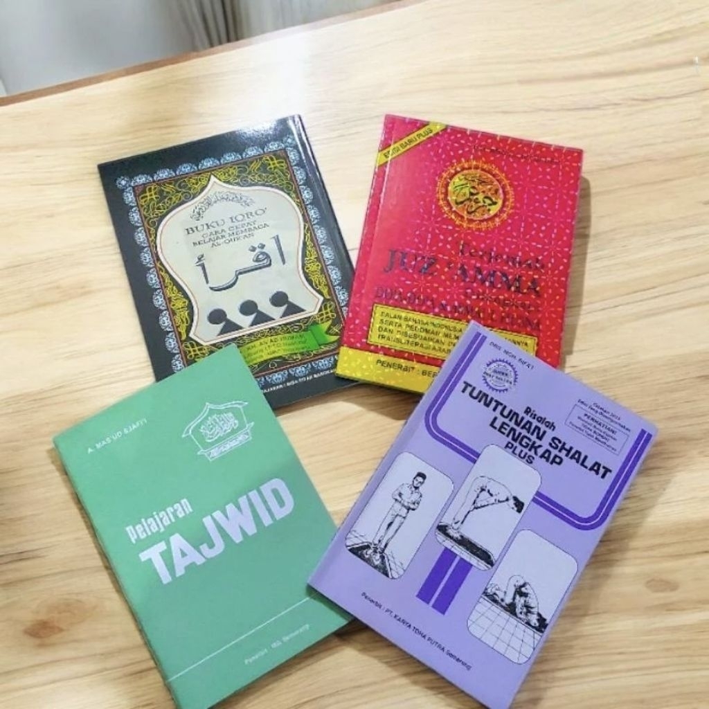 

paket 4 buku ukuran besar ukuran buku tulis 15 x 20 tanggung A5