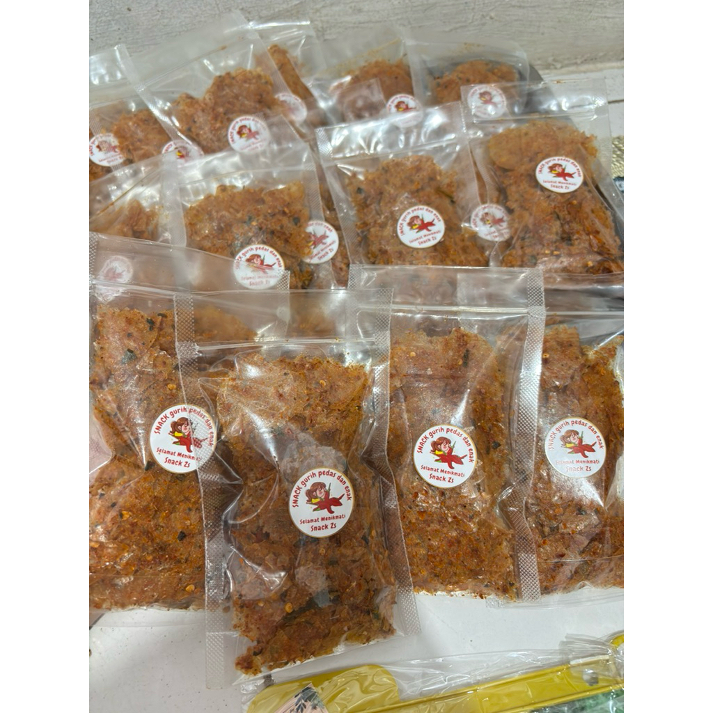 

Keripik Kaca pedas daun jeruk bikin nagih