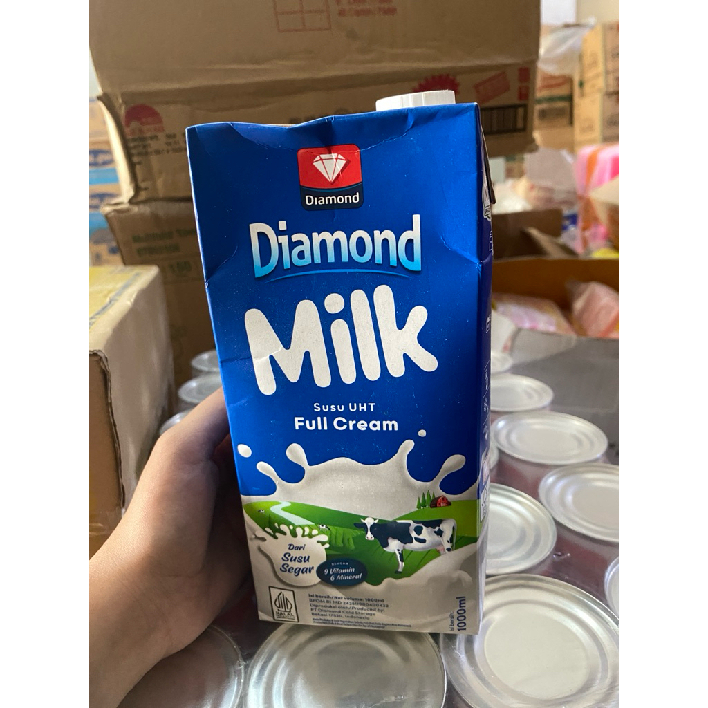 

Diamond milk,susu uht Full cream 1000ml