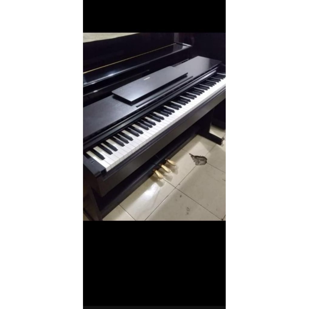 Piano Yamaha YDP 142 Upright