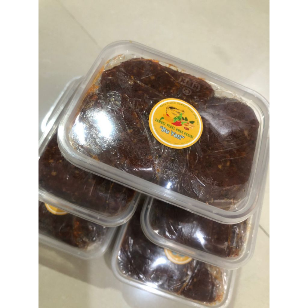 

Sambal pecel Bu Yati khas kediri enak mantaapppp 3ons