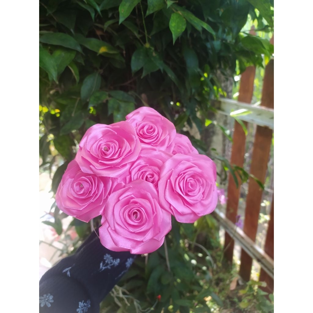 

READY!!! Bunga pita satin / mawar satin pertangkai