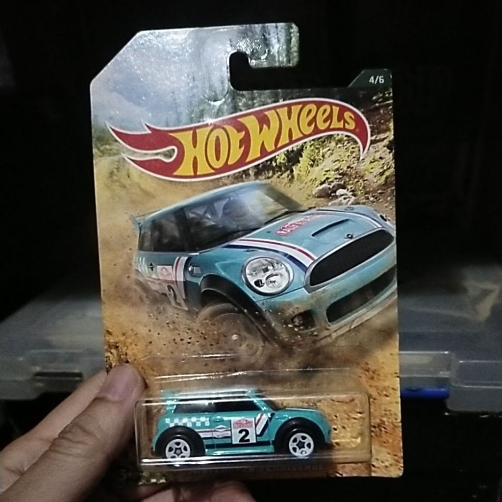 Hotwheels Morris Mini Challege Rally Look