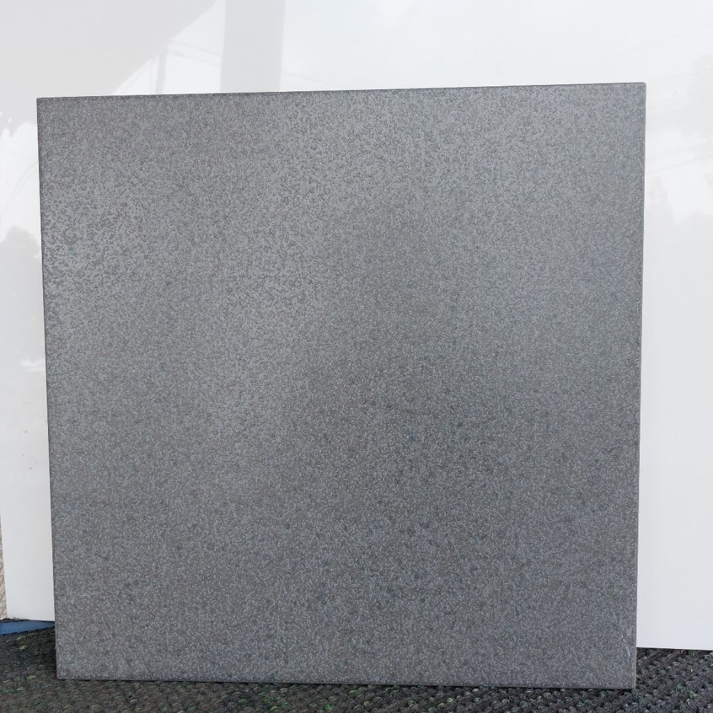 keramik lantai kasar uk 40x40 terazo grey KIA