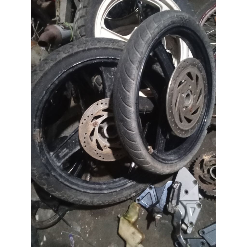 velg original ninja r,ss,ssr