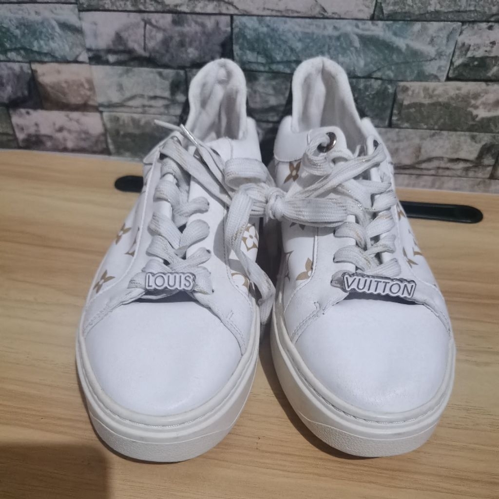 Sepatu Branded 2nd wanita