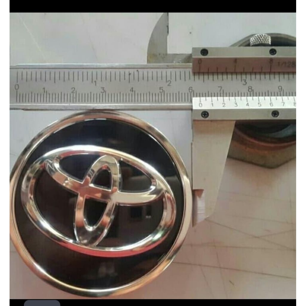 Dop Roda Dop Velg Innova Reborn ORIGINAL